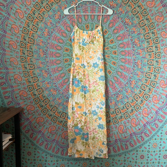 With Jéan Kate Midi / Maxi Dress in Wildflower - Picture 3 of 7